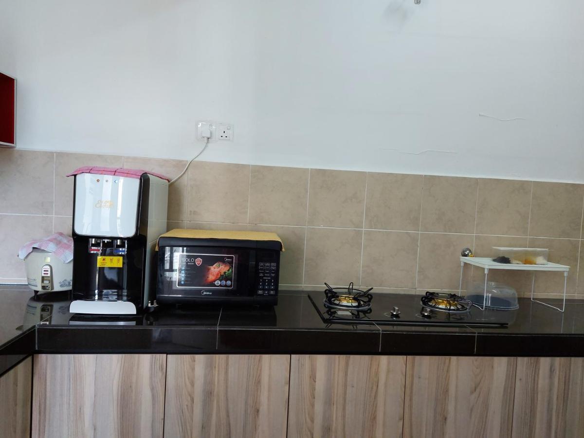 Dg Homestaymuslim Putrajaya - Near Alamanda Buitenkant foto
